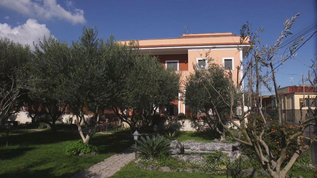 Antica Masseria Pellegrini Hotel Боскореале Екстериор снимка